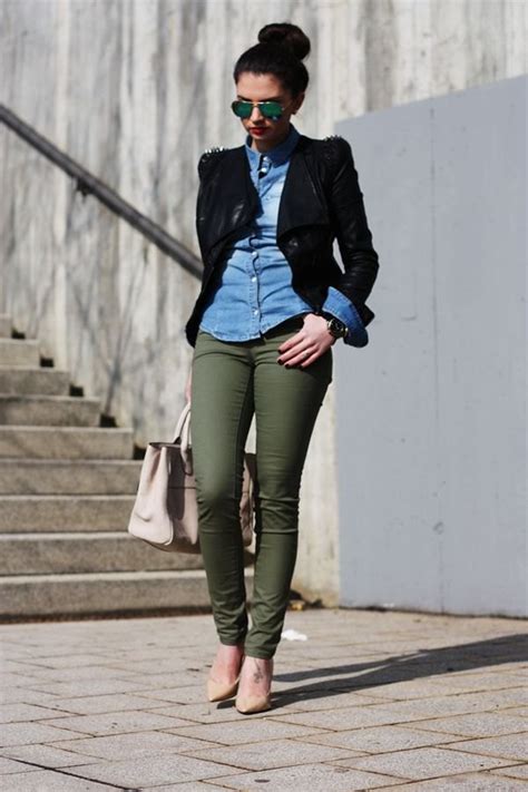 What To Wear With Green Pants Women Change Comin
