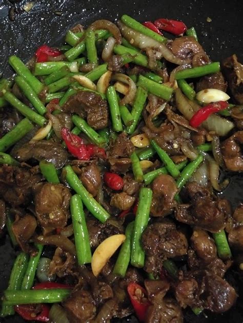 5bj cili padi 1 sudu besar belacan ~ lebih sedap kalau belacan tu dibakar dahulu secubit garam dan gula secukup rasa minyak. Resepi Hati Ayam Goreng Pedal Kacang Panjang Goreng (Mudah ...
