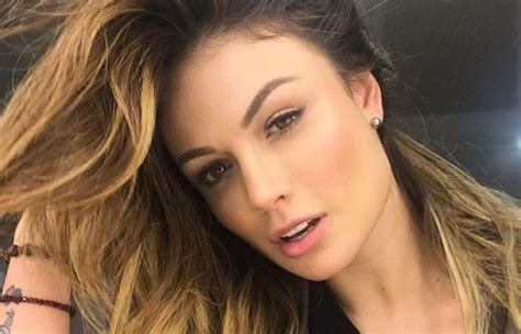 La presentadora paisa sara uribe, exparticipante y ganadora del reality 'protagonistas. Sara Uribe descubrió infidelidad y así reaccionó ...