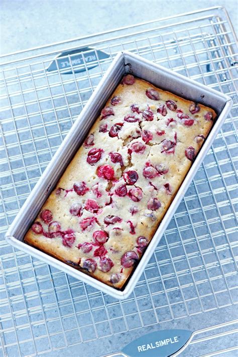 The perfect, healthy way to end your holiday feast. Vegan Cranberry Orange Loaf Cake | Recipe | Vegan desserts | Loaf cake, Vegan desserts, Sweet ...