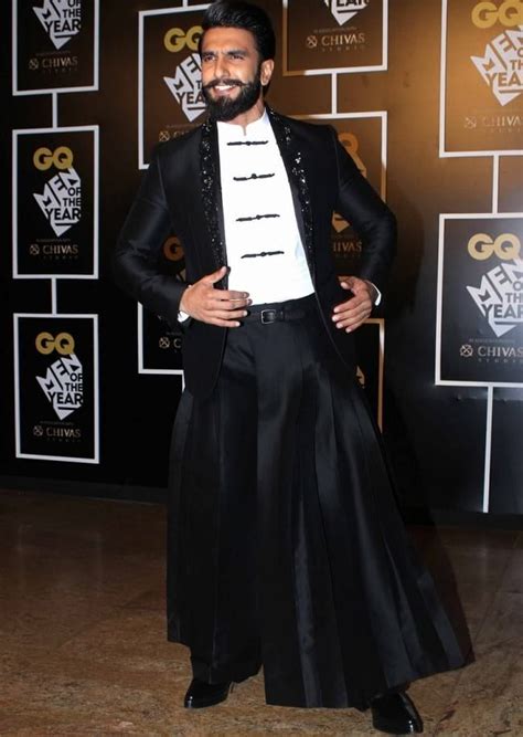 Quirky Fashion Moments Of Ranveer Singh That Left Us Speechless LooksGud Com Ranveer