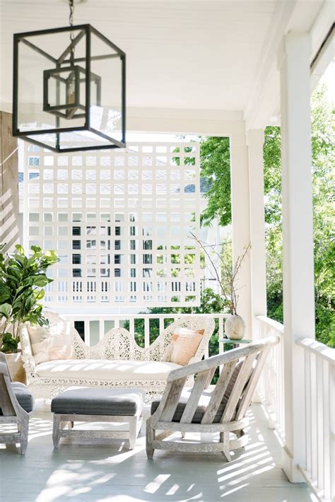 This Colorful Charleston Cottage Just Oozes Southern Charm Country
