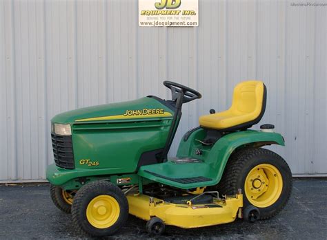 John Deere Gt245 Lawn And Garden And Commercial Mowing John Deere