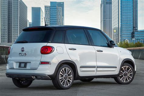 2019 Fiat 500l Review Trims Specs And Price Carbuzz