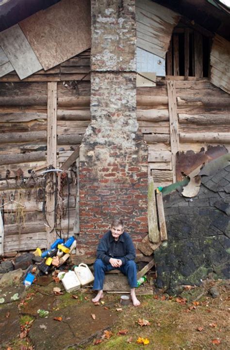 Poverty In America Simple Lives In The Appalachian Mountains Edge