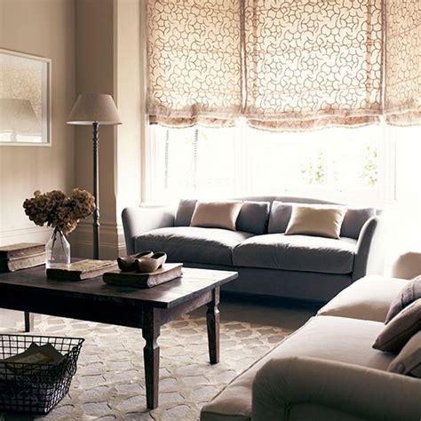 Toning Living Room With Textured Carpet And Voile Blind