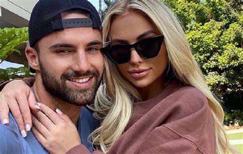 Love Island Mackenzie And Connor Still Together Duo Takes Romantic Trip