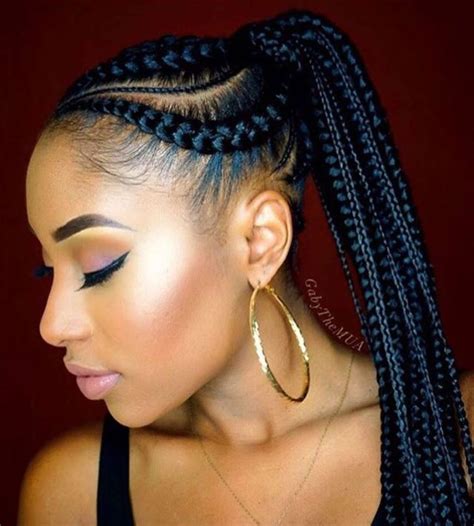 The weaving complements women with frizzy hair that is difficult to style, and it matches perfectly with all. 10 Amazing Shuku Ghana Weaving