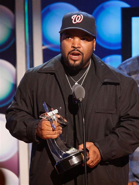 Ice Cube Honored With Hollywood Walk Of Fame Star Orange County Register