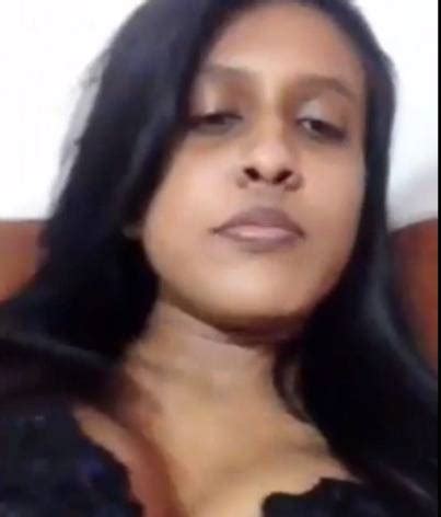 Nangi Sinhala Lankan Girl Hairy Pussy Exposed Solo Selfie