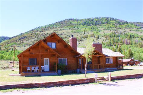 Maybe you would like to learn more about one of these? Rental Cabins at Fish Lake Utah: Sunflower 10 Person ...