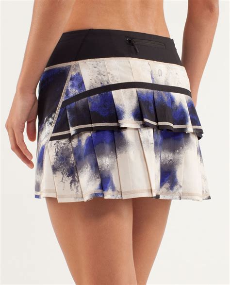 Lululemon Run Pace Setter Skirt Regular Milky Way Multi Print
