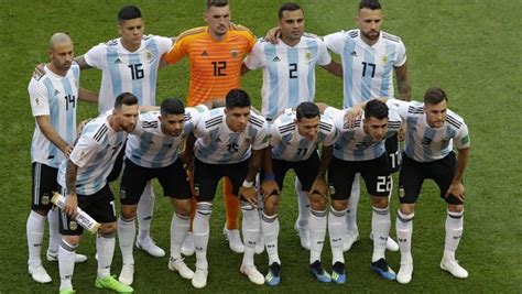 نبذة عن منتخب الارجنتين في كأس العالم : رسمياً - أول لاعب من منتخب الأرجنتين يعلن الاعتزال بعد ...