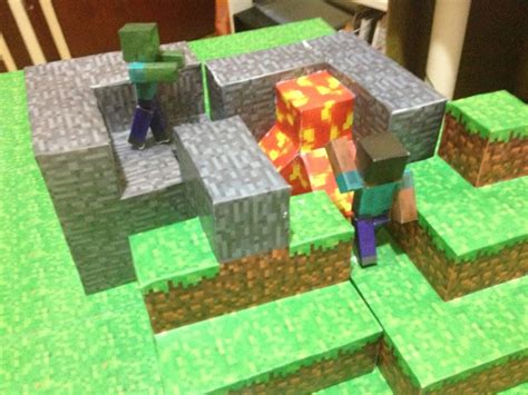 Mini At Least Papercraft Minecraft Xiii Estructura Rocosa Con Lava