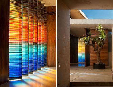 10 نمونه از شیشه ای رنگی موجود در معماری مدرن و طراحی داخلی