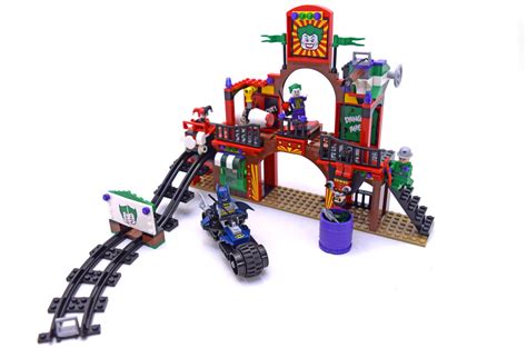 The Dynamic Duo Funhouse Escape Lego Set 6857 1 Building Sets