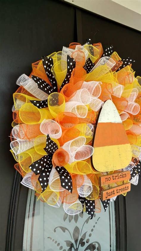 This Is A Fun And Adorable Candy Corn Halloween Wreath This Deco Mesh Wreath Has Colors Of Yell