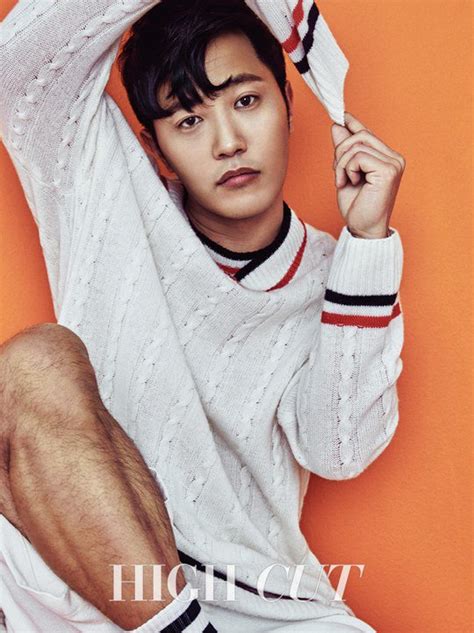 Jin Goo Talks About A “descendants Of The Sun” Spin Off With High Cut