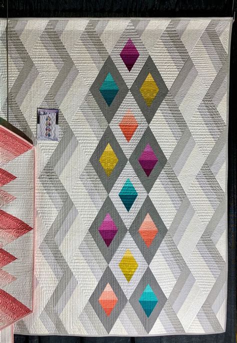 modern diamond quilt, geometric, abstract | Quilts, Beautiful quilts