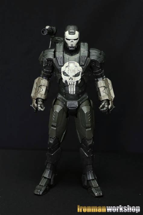 Hasbro Marvel Legends Fan Channel Exclusive Punisher War Machine And
