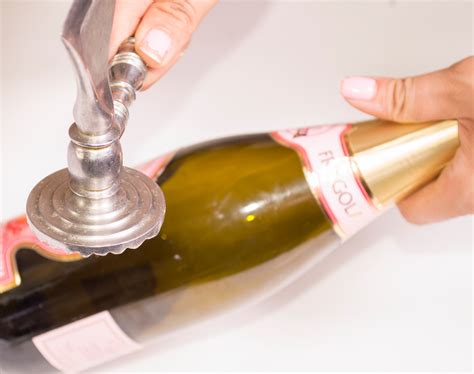 How To Recycle Wine Bottles 4 Steps With Pictures Wikihow