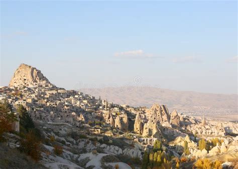 Uchisar Kasteel En Dorp Uit De Duivenvallei In Cappadocia Stock