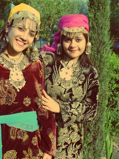 Dressing Styles Of India ~ Amazing Jammu And Kashmir