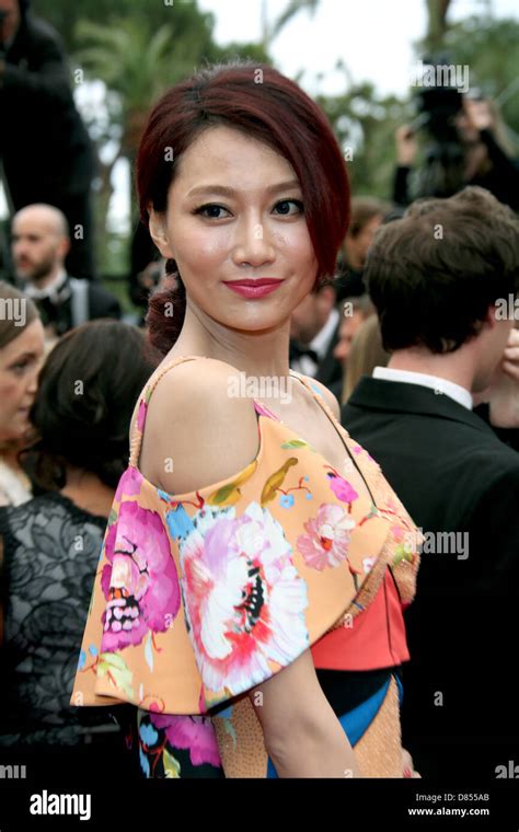 Chinese Model And Tv Presenter Li Siyu Attends The Premiere Of Jeune
