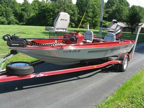 Bumblebee is a good boat that has been around for a long time, in this industry that says something. Bumble Bee ETEC HO90 1993 for sale for $9,200 - Boats-from ...