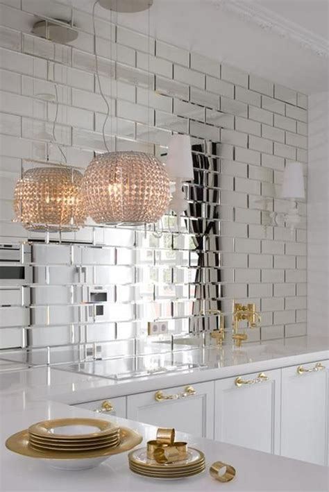 Gorgeous 25 Mirror Bathroom Tiles Ideas For Amazing Bathroom Decor It