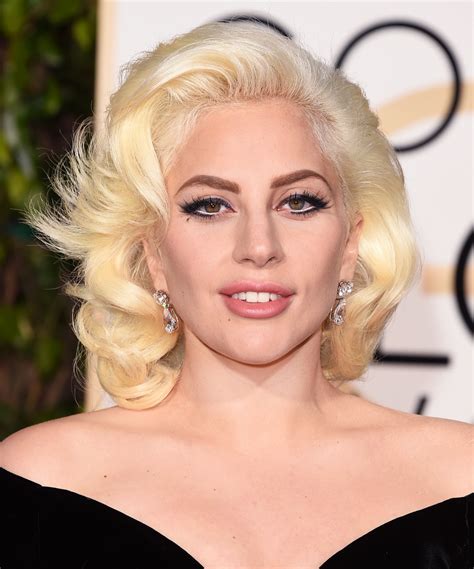 Jul 27, 2021 · lady gaga knows how to handle a heel. Lady Gaga Will Perform David Bowie Tribute at 2016 Grammys ...