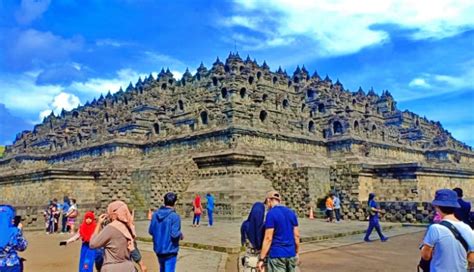 Pengamat Ugm Pengembangan Borobudur Harus Integratif Universitas