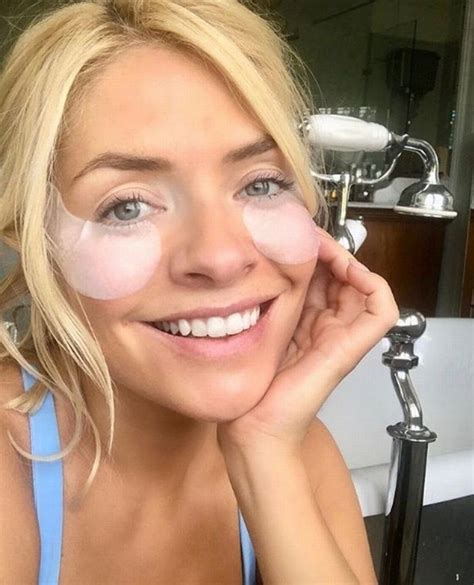Inside Holly Willoughbys A List Life With £600 Facials Luxury Hols And Designer Clothes Irish