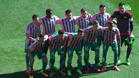 Start mein konto kasse größentabelle. Trikot-Konflikt? Real Betis debütiert besonderes pink ...