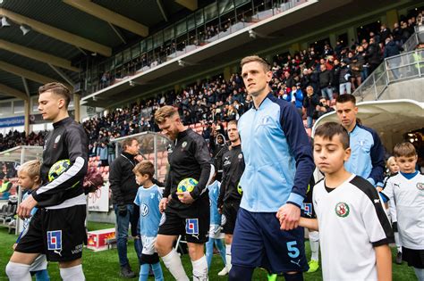 Comprehensive antivirus, online security + identity theft protection. Allsvenskan och Superettan planeras kunna starta 14 juni ...