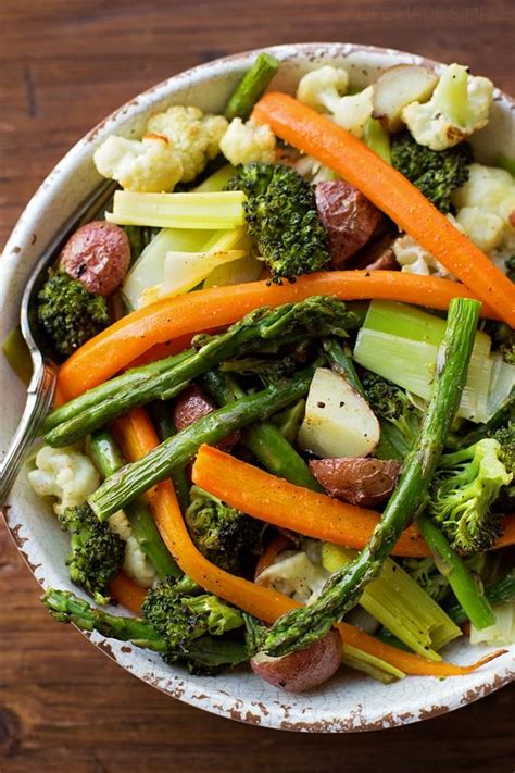 These tasty and healthy vegan side dish recipes full of veggies are perfect for bbq, a potluck, a cookout, thanksgiving, or just for dinner. Roasted Spring Vegetables | Recipe | Lasagna side dishes ...