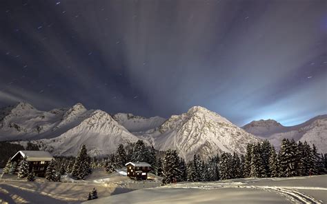 壁纸 1920x1200像素 建筑物 小屋 房屋 风景 灯光 月光 山 性质 晚 天空 雪 星星 树木 冬季