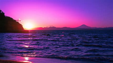 Beautiful Evening Purple Sunset On A Body Of Water 4k Hd Nature Wallpapers Hd Wallpapers Id