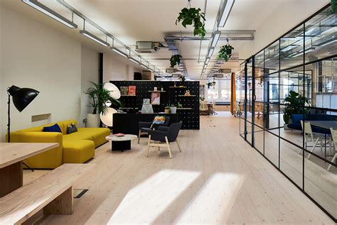 Inside Adaptive Labs Cool London Office Officelovin