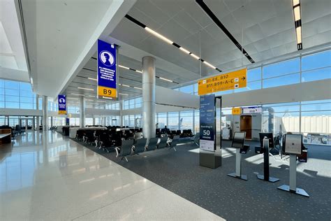 Dutch Bros In Denver International Airport Guide Starbmag