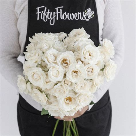 Buy Wholesale White Spray Roses In Bulk In Bulk Fiftyflowers