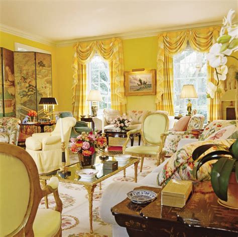 Traditional Living Room By Mario Buatta And John F Staub In Houston