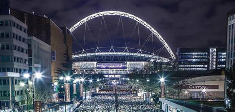 Wembley stadium the venue of legends. Wembley Stadion Tour: So kommt ihr auf den Rasen!