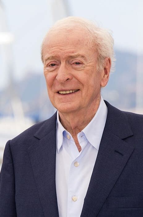 Sir michael caine cbe (born maurice joseph micklewhite jr., 14 march 1933) is an english actor. Michael Caine Height Weight Body Statistics - Healthy Celeb