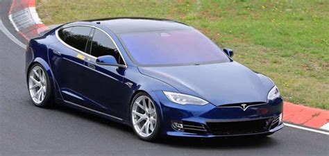 In deutschland kostet der schnelle tesla in der basis ein beispiel: Tesla Model S Plaid demuestra la potencia del nuevo ...