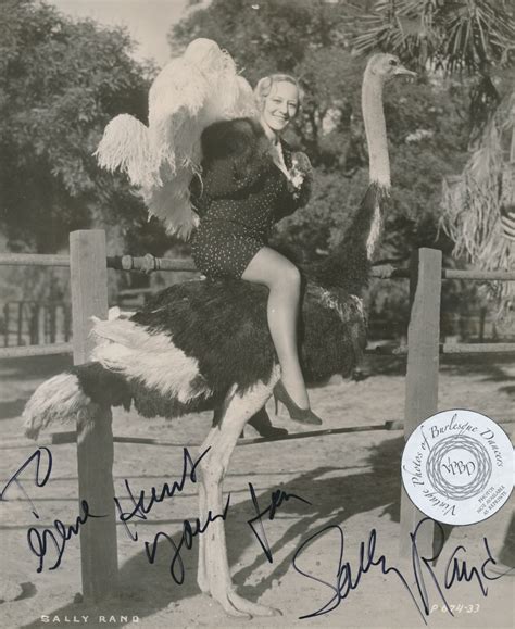 On This Burlyqnell Vintage Photos Of Burlesque Dancers