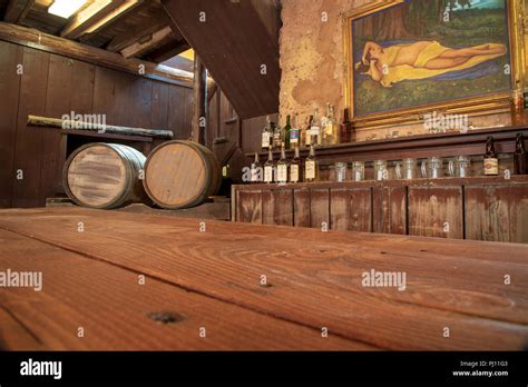 Old West Saloon Hi Res Stock Photography And Images Alamy