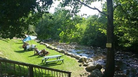 We are open all year long, and are minutes from grandfather mtn., linville, valle crucis, boone and blowing rock. Grandfather Campground - Banner Elk, NC - RV Parks ...