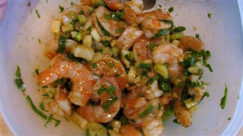 Toss well and set aside to marinate 10 minutes (or up to 30). The Best Cold Marinated Shrimp Appetizer - Best Round Up ...