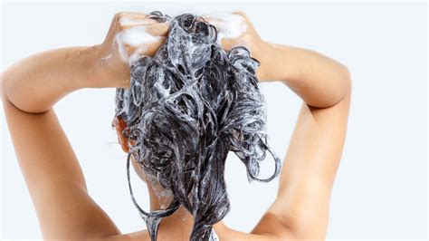 This Is Why Cold Showers Are Actually Better For Your Hair